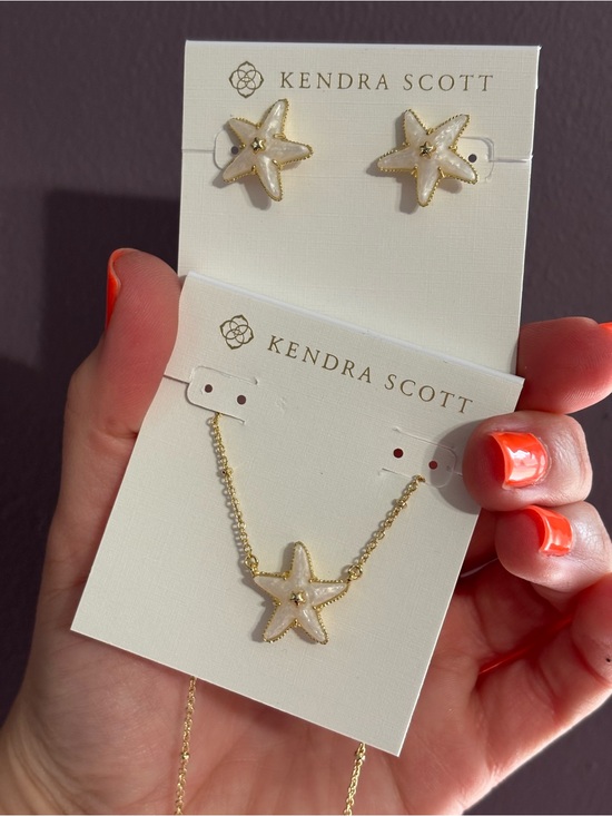 Kendra Scott Jewelry - Kendra Scott White and Gold Starfish Necklace & Stud Earrings